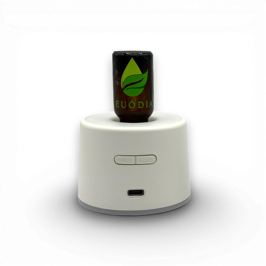 AURA — Diffusore a secco portatile per oli essenziali.