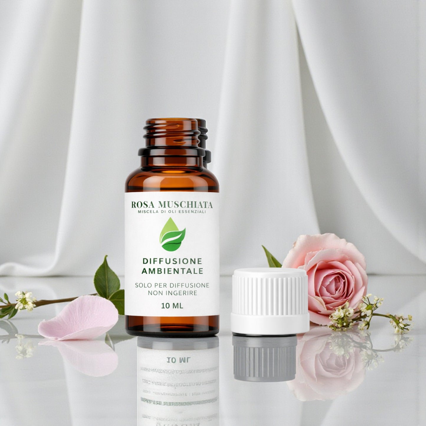 Rosa e Muschio assieme per la Miscela di Oli Euodia